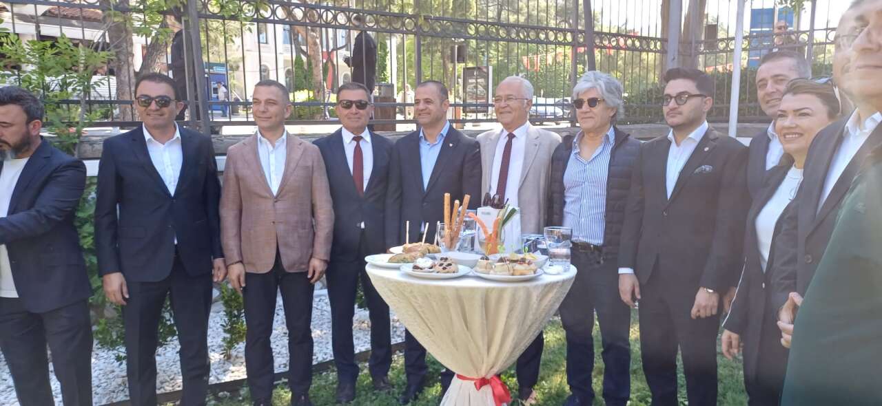 Muğla Valiliği Bahçesinde Kurban Bayramı Bayramlaşması Gerçekleştirildi 6